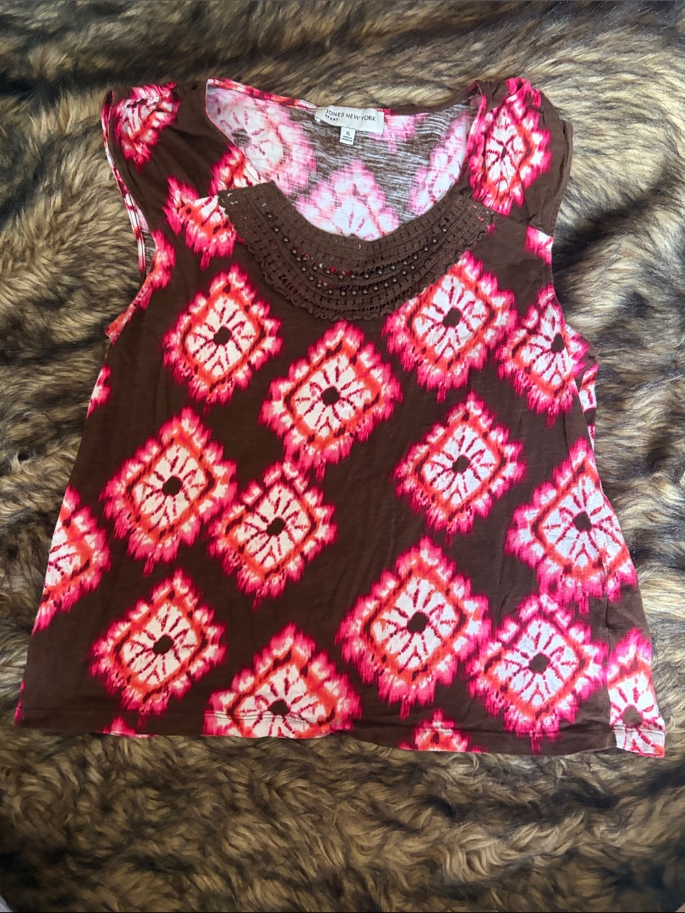 Jones New York Sport Brown/pink Geometric sleeveless Top Crochet Beaded Neck XL